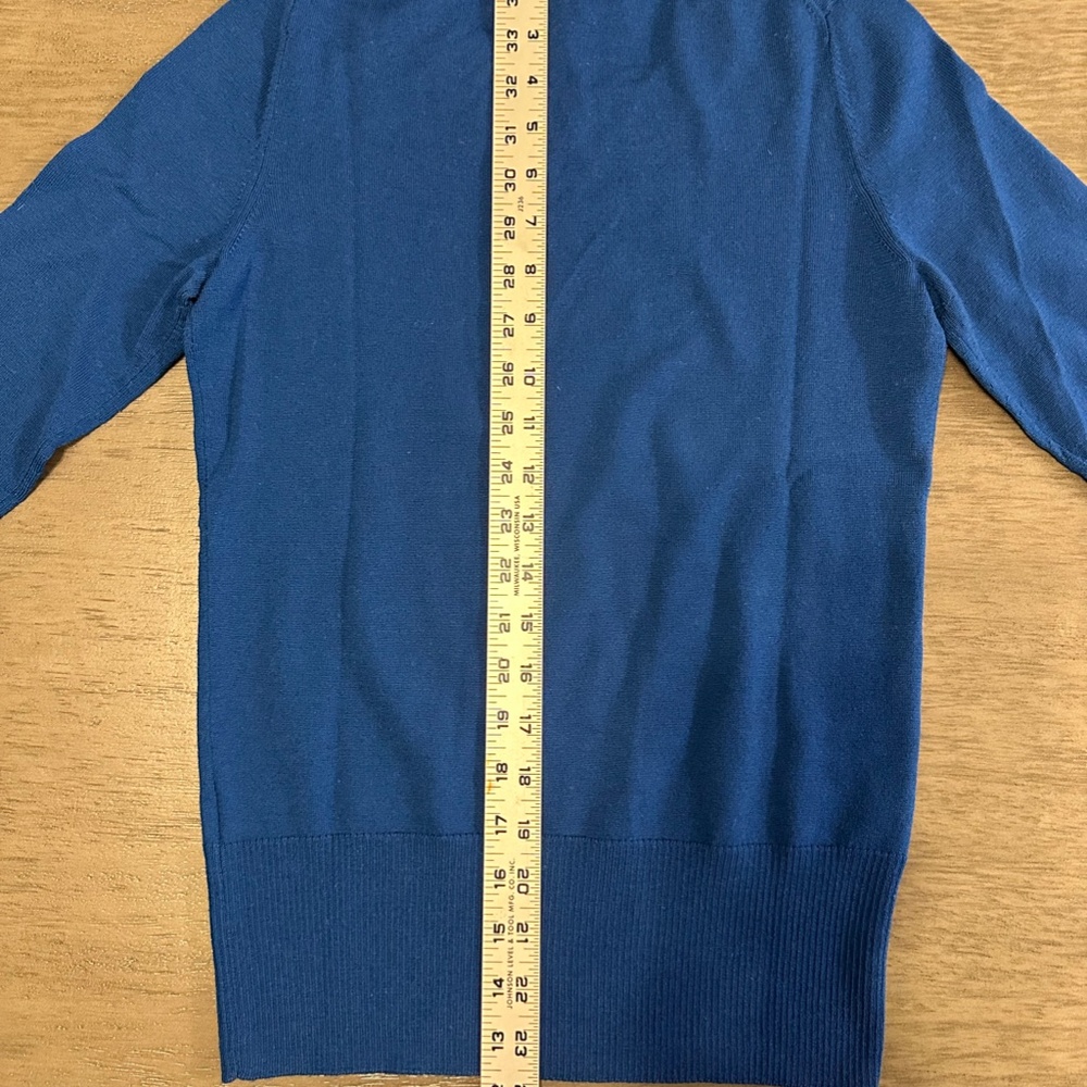 Women's blue Banana Republic merino sweater - Picture 4 of 9